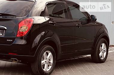 Позашляховик / Кросовер SsangYong Korando 2014 в 