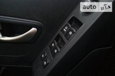 Позашляховик / Кросовер SsangYong Korando 2012 в 