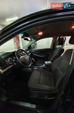 Внедорожник / Кроссовер SsangYong Korando 2013 в 