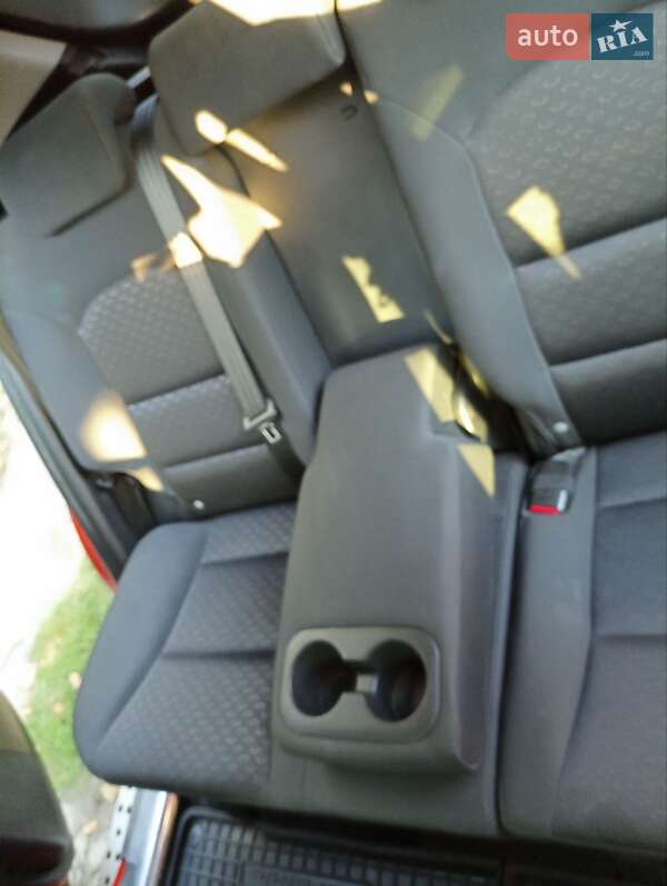 Седан SsangYong Korando 2011 в Кривом Роге