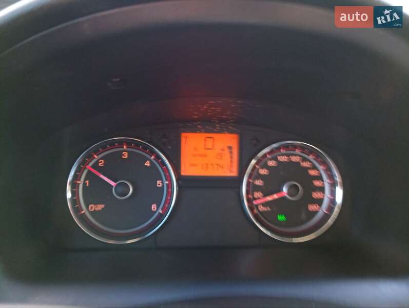 Седан SsangYong Korando 2011 в Кривом Роге