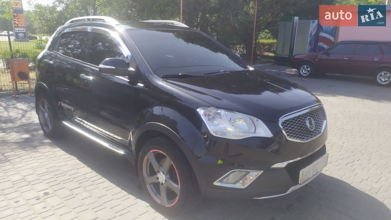 2014 SsangYong Korando - мініатюра 18
