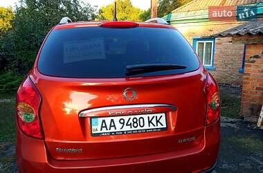 Внедорожник / Кроссовер SsangYong Korando 2013 в 