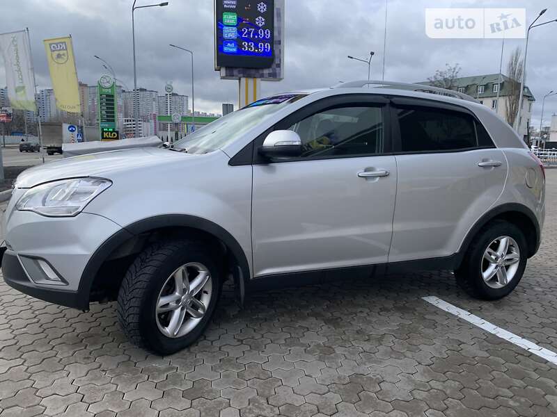 Позашляховик / Кросовер SsangYong Korando 2012 в Києві