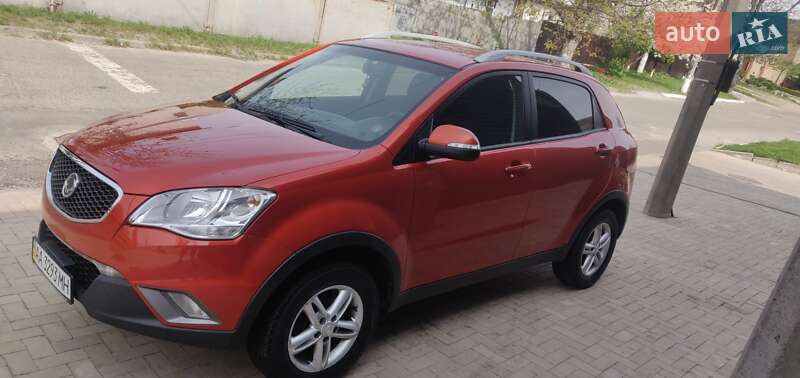 Внедорожник / Кроссовер SsangYong Korando 2012 в Киеве