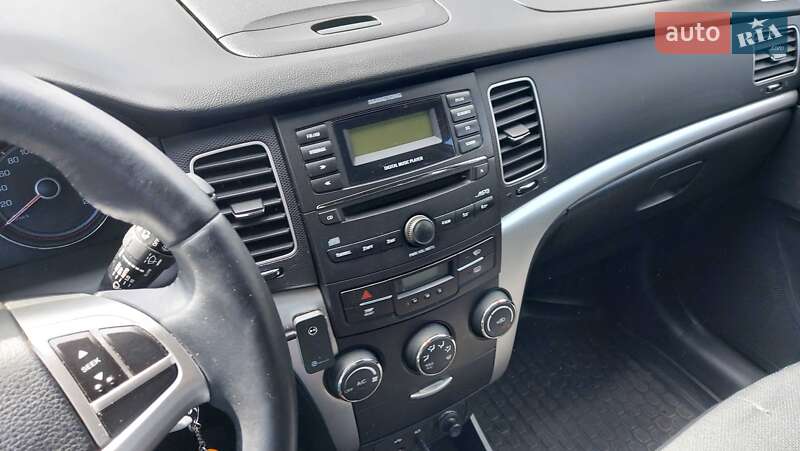 Позашляховик / Кросовер SsangYong Korando 2011 в Києві