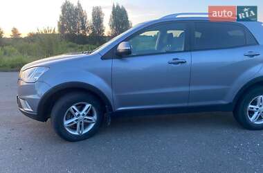 Внедорожник / Кроссовер SsangYong Korando 2012 в 