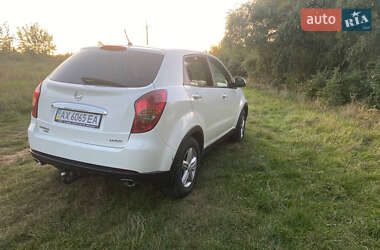 Внедорожник / Кроссовер SsangYong Korando 2012 в 