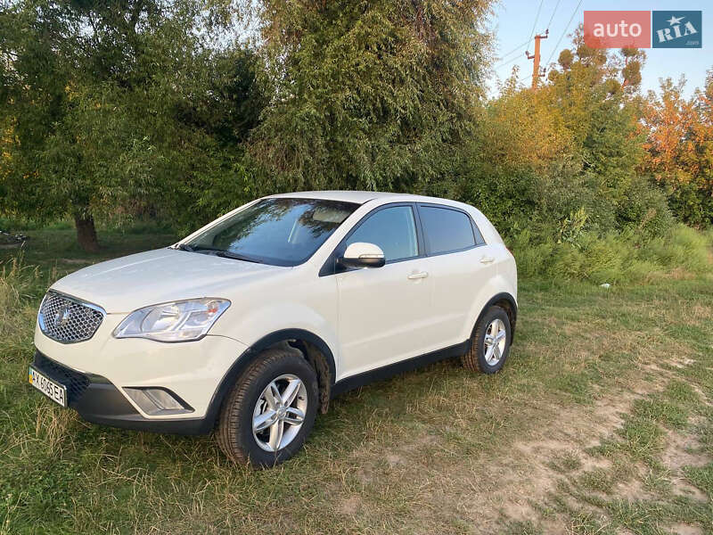 Внедорожник / Кроссовер SsangYong Korando 2012 в Люботине