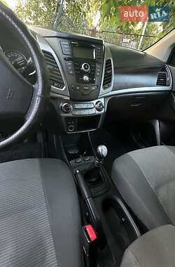 Позашляховик / Кросовер SsangYong Korando 2014 в 