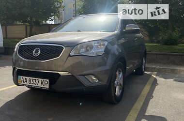 Внедорожник / Кроссовер SsangYong Korando 2011 в Вишневом