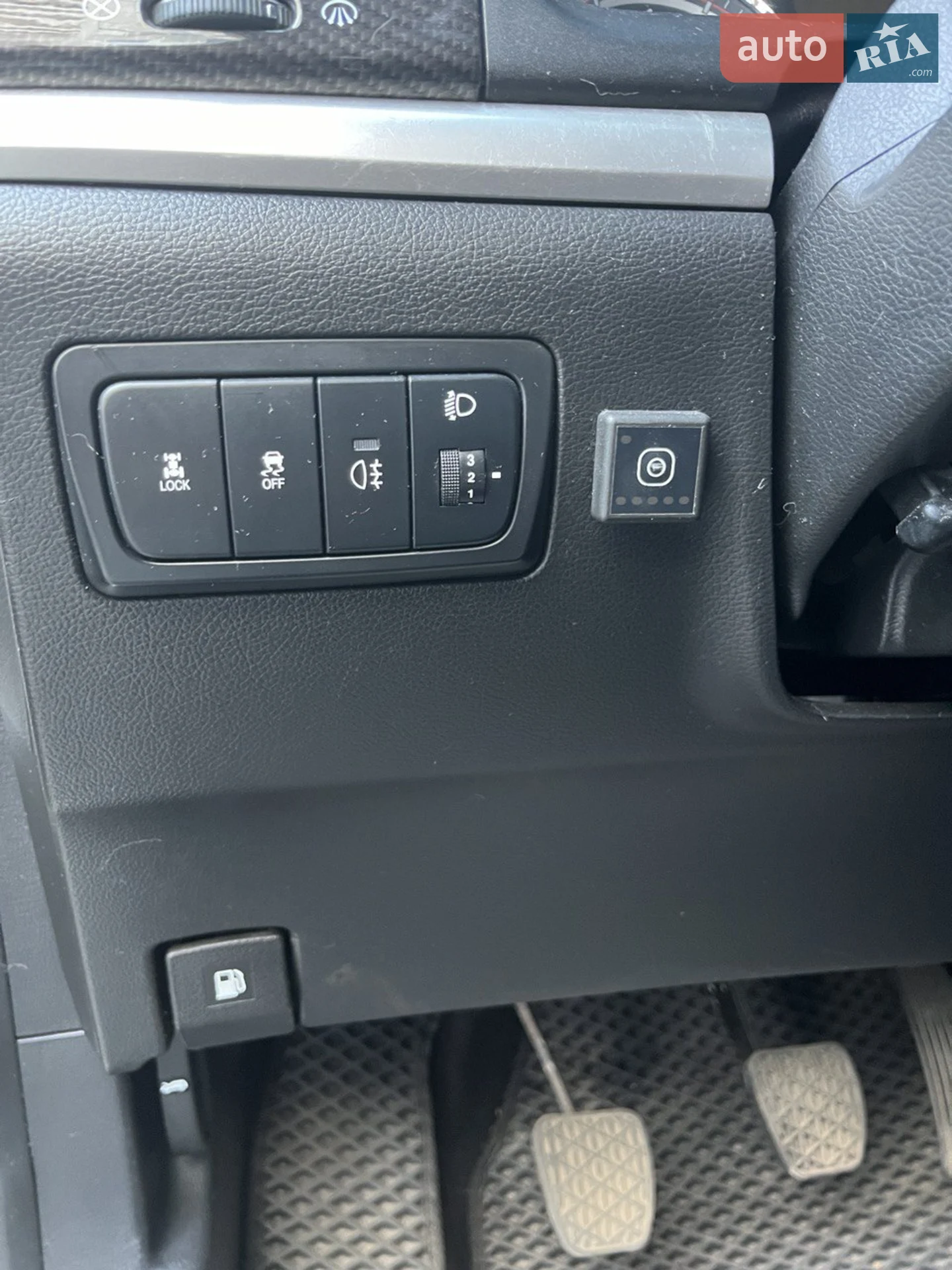 2012 SsangYong Korando - мініатюра 6