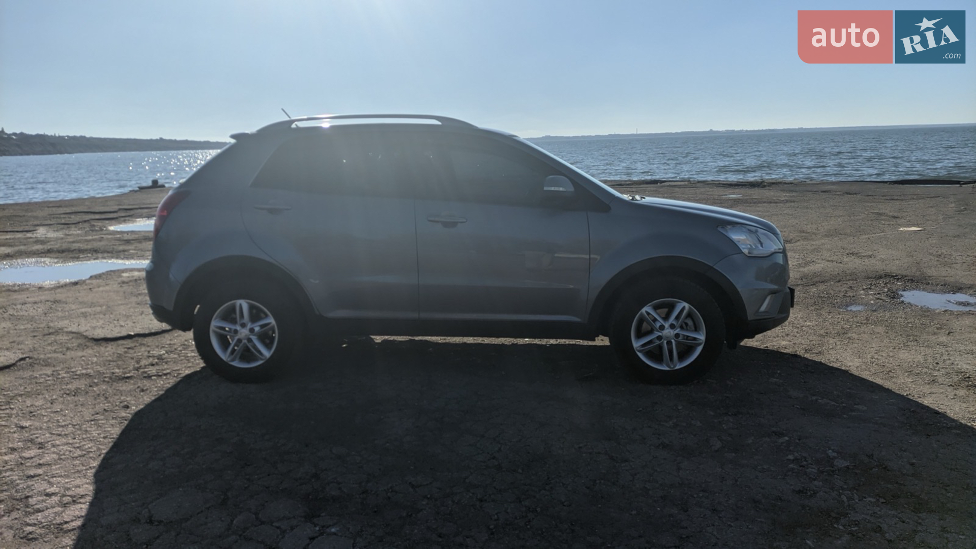 2011 SsangYong Korando - мініатюра 16