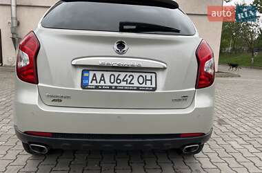 Позашляховик / Кросовер SsangYong Korando 2013 в 