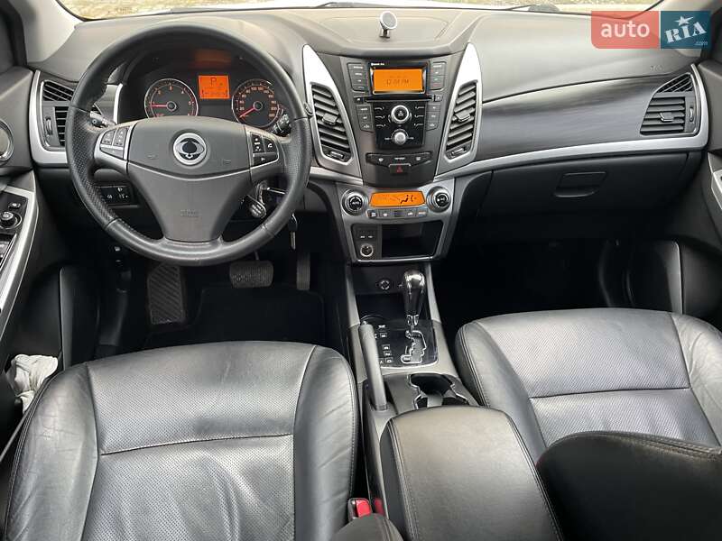 Внедорожник / Кроссовер SsangYong Korando 2013 в Староконстантинове