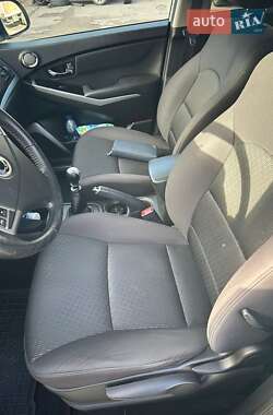 Внедорожник / Кроссовер SsangYong Korando 2014 в 
