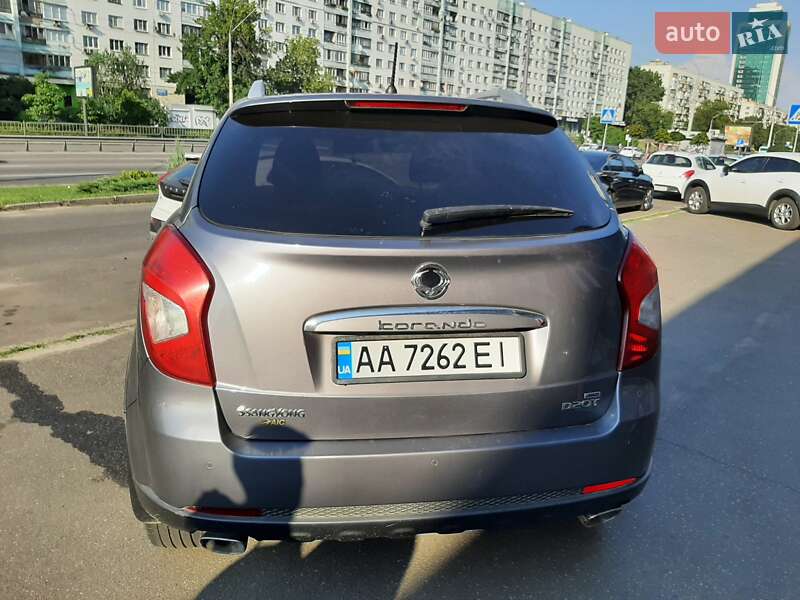 Внедорожник / Кроссовер SsangYong Korando 2014 в Киеве