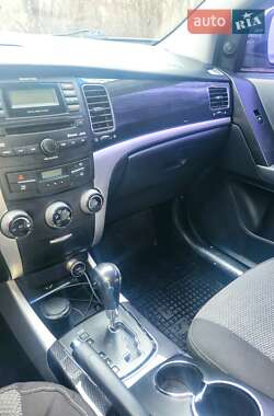 Внедорожник / Кроссовер SsangYong Korando 2012 в 