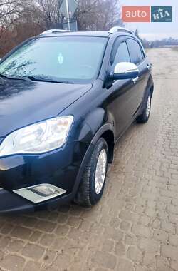 Внедорожник / Кроссовер SsangYong Korando 2012 в 