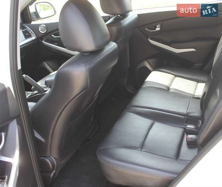 Позашляховик / Кросовер SsangYong Korando 2014 в Дніпрі