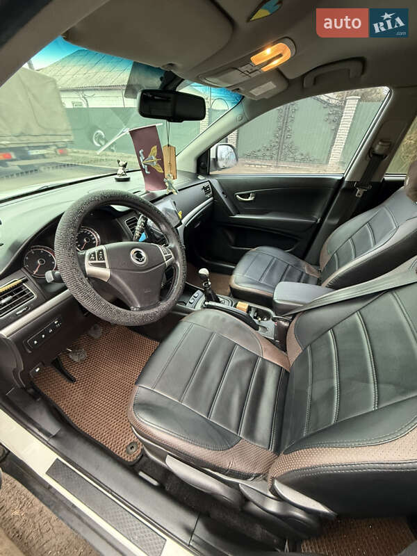 Внедорожник / Кроссовер SsangYong Korando 2011 в Сумах фото 5 Внедорожник / Кроссовер SsangYong Korando 2011 в Сумах