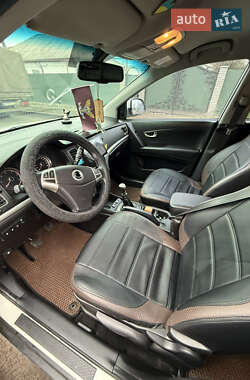 Внедорожник / Кроссовер SsangYong Korando 2011 в 