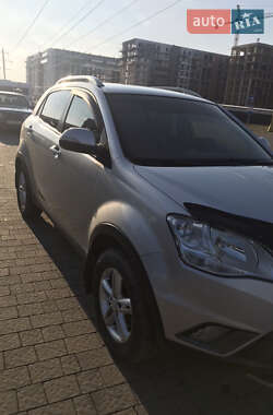 Внедорожник / Кроссовер SsangYong Korando 2012 в 