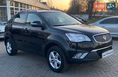 Позашляховик / Кросовер SsangYong Korando 2012 в 