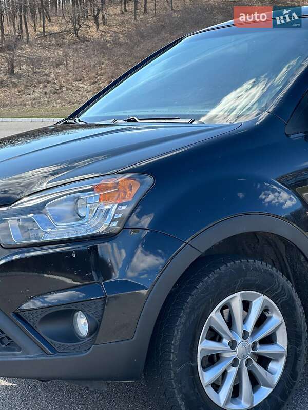 Внедорожник / Кроссовер SsangYong Korando 2014 в Харькове