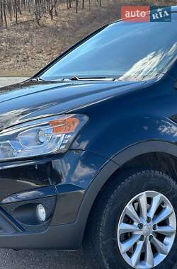 Внедорожник / Кроссовер SsangYong Korando 2014 в 