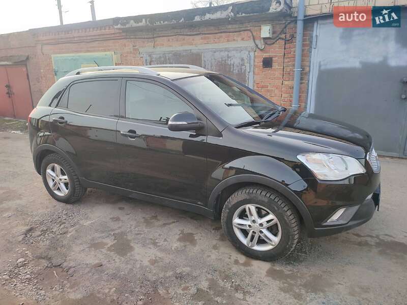 Внедорожник / Кроссовер SsangYong Korando 2013 в 