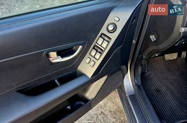 Внедорожник / Кроссовер SsangYong Korando 2011 в 