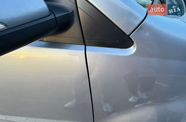 Внедорожник / Кроссовер SsangYong Korando 2013 в 
