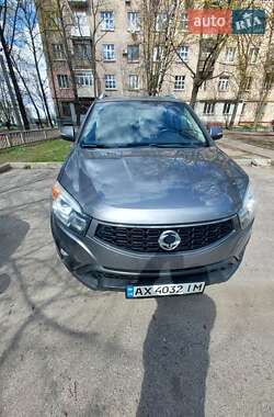 Позашляховик / Кросовер SsangYong Korando 2014 в 