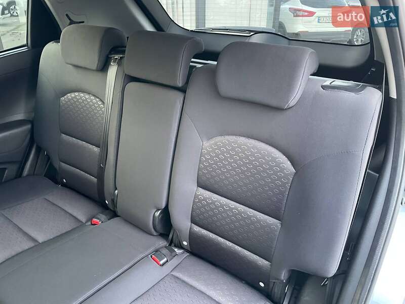 Позашляховик / Кросовер SsangYong Korando 2011 в Києві