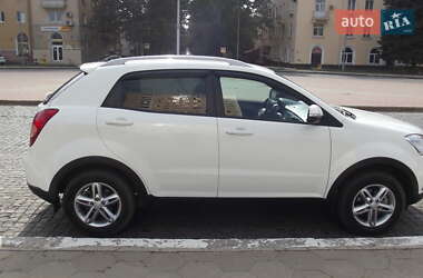 Внедорожник / Кроссовер SsangYong Korando 2012 в 