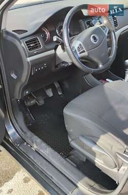 Позашляховик / Кросовер SsangYong Korando 2011 в 