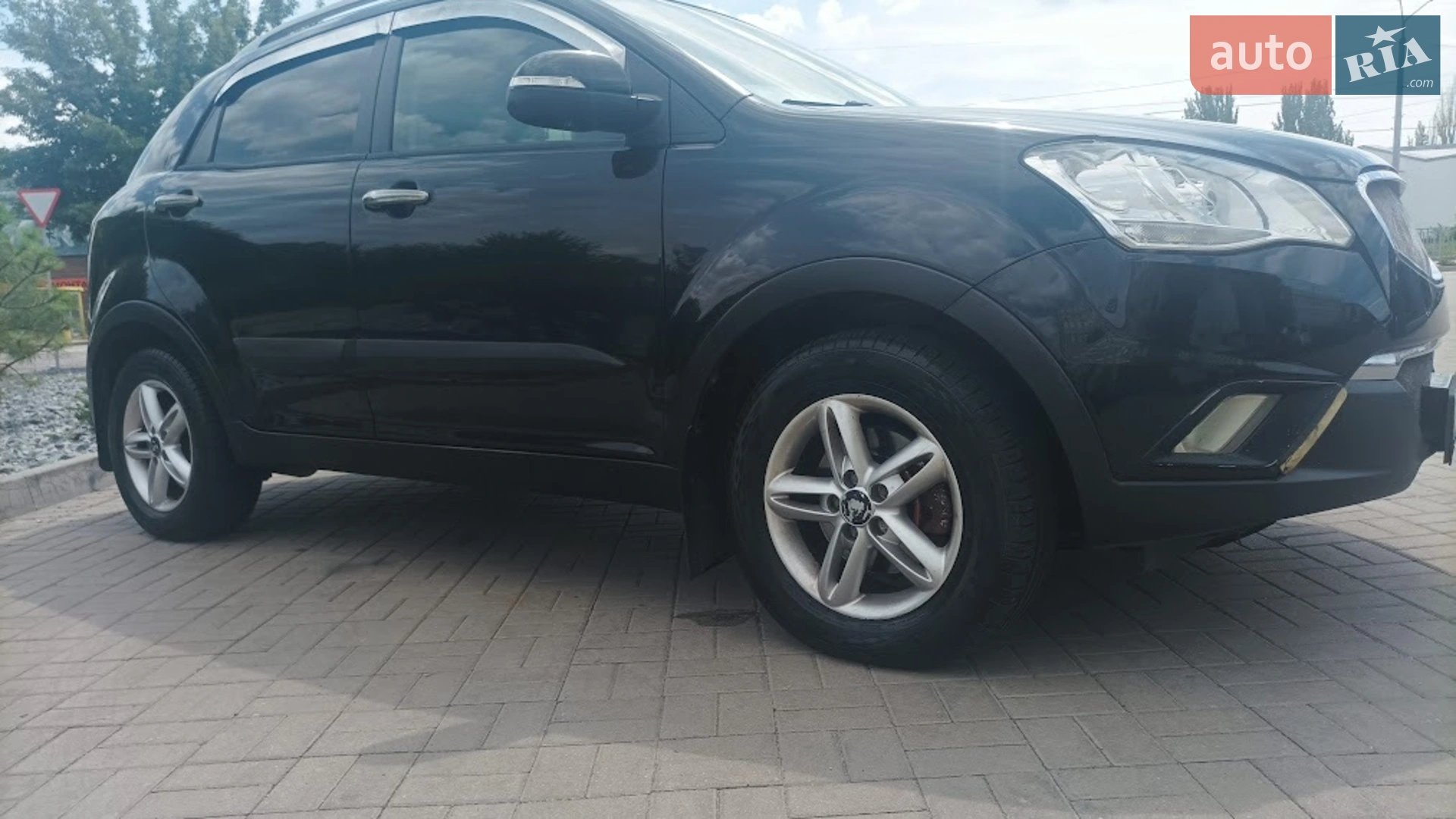 2011 SsangYong Korando - мініатюра 7