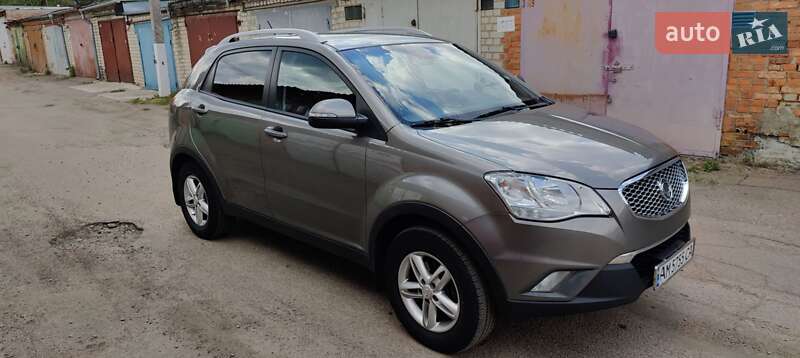 Внедорожник / Кроссовер SsangYong Korando 2012 в 