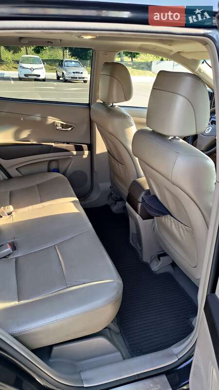 Внедорожник / Кроссовер SsangYong Korando 2012 в Киеве