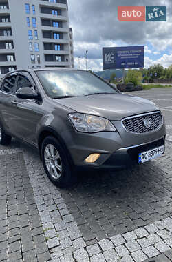 Внедорожник / Кроссовер SsangYong Korando 2012 в 