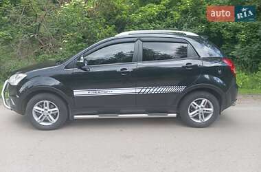 Внедорожник / Кроссовер SsangYong Korando 2012 в 