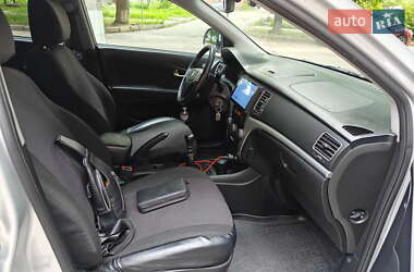 Внедорожник / Кроссовер SsangYong Korando 2011 в 