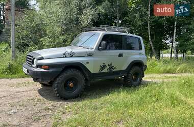 Внедорожник / Кроссовер SsangYong Korando 1997 в 