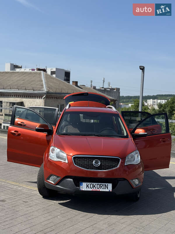 Внедорожник / Кроссовер SsangYong Korando 2011 в Софиевской Борщаговке