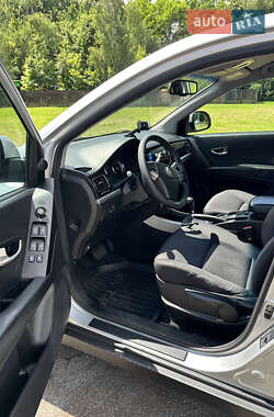 Внедорожник / Кроссовер SsangYong Korando 2012 в 