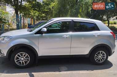 Внедорожник / Кроссовер SsangYong Korando 2013 в 