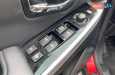 Позашляховик / Кросовер SsangYong Korando 2014 в 