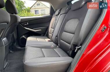 Позашляховик / Кросовер SsangYong Korando 2014 в 