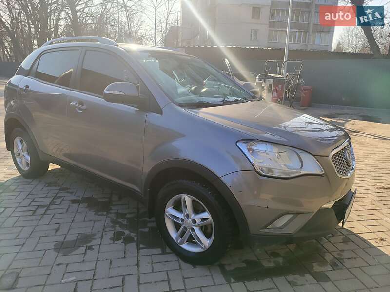 Внедорожник / Кроссовер SsangYong Korando 2012 в Хмельницком